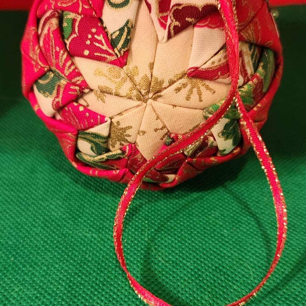 Handmade Quilted Christmas Ornament - Picture 6 of 6